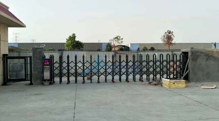 伸縮門(mén)案例